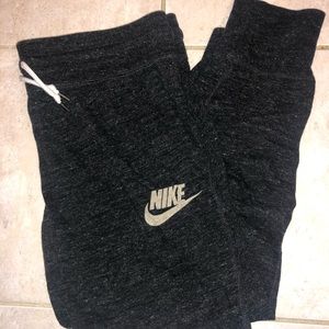 Nike joggers